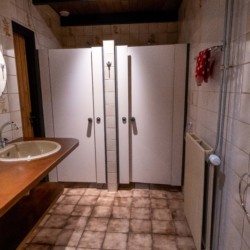 Badezimmer im Freizeitheim für Kinder und behinderte Menschen in den Niederlanden