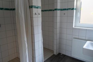 Duschraum im deutschen Freizeitheim Ascheloh.