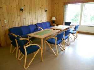 Seminarraum im norwegischen Gruppenhaus am See Solsetra.