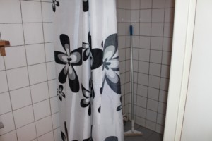 Duschen im dänischen Gruppenhaus Bolls