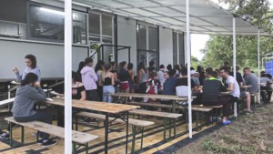 GRC2 Selbstversorger-Küche im griechischen Feriencamp für Jugendfreizeiten direkt am Mittelmeer