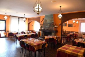 Der Speisesaal des italienischen Gruppenhauses La Capannina.