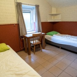 Schlafraum im Freizeitheim Schaapskooi für Kinder und Jugendliche in den Niederlanden