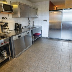 Küche im barrierefreien Gruppenhaus Leilinde für Rollstuhl-Fahrer und Behinderte