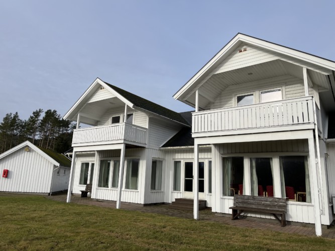 Großes Gruppenhaus in Alleinlage für Jugendreisen nach Norwegen.
