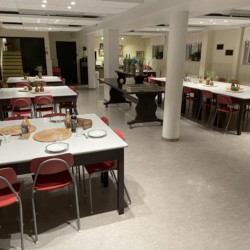 Der Speisesaal im norwegischen Gruppenhaus Sjöglimt.