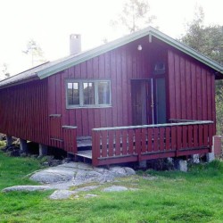 Eine Hütte des Freizeitheims Undeland in Norwegen.