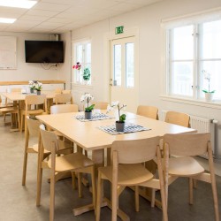 Gruppenraum im Freizeitheim Brittebo in Schweden für Kinder und Jugendliche am See