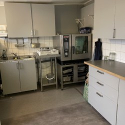Küche im Haus Berghems in Schweden