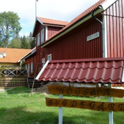 Das schwedische Freizeithaus für Kinder und Jugendreisen Högsma Bygdegård.