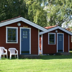 Schlafhütten des Freizeithauses Idrottsgården i Flen in Schweden.
