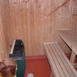 Sauna im schwedischen Freizeithaus Gussjöstugan für Kinder und Jugendreisen.