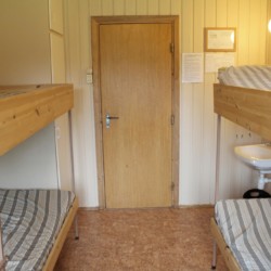 Ein Mehrbettzimmer im norwegischen Freizeitheim Skogstad.