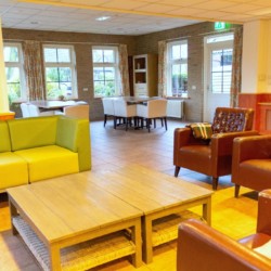 Gruppenraum für behinderte Menschen im Gruppenhaus ImminkOpkamer in den Niederlanden