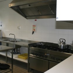 Gruppenküche im niederländischen Gruppenhaus Kwartjesberg