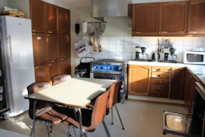 noom5k1 Gruppenküche in norwegischem Freizeitheim Omlid