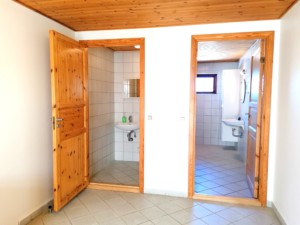 Sanitär im dänischen Freizeitheim für Jugendfreizeiten Skolvy Langeland