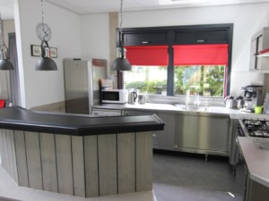 Küche im Gruppenhaus Heidegaard für behinderte Meschen in den Niederlanden