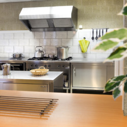 Gruppenküche im barrierefreien Gruppenhaus in den Niederlanden Heideheuvel