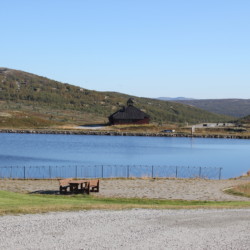 Außenbereich Gruppenhaus Norwegen am See