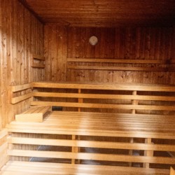 Sauna im Deichhaus an der Nordsee für behinderte Meschen und Rollstuhl-Fahrer