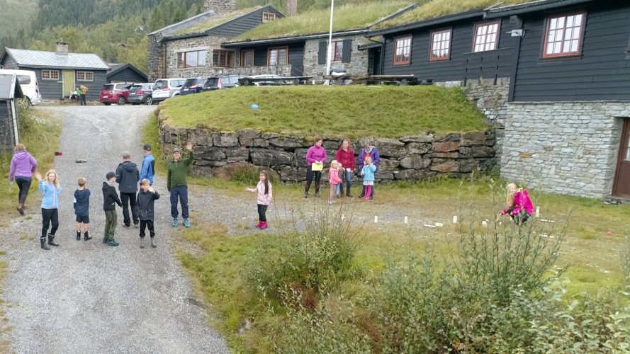 Außengelände für aktive Jugendgruppen am norwegischen Haus Wallemtunet.